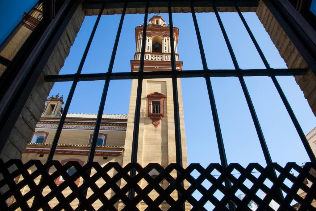 Beautiful Silent Apartment Private Parking Siviglia Esterno foto