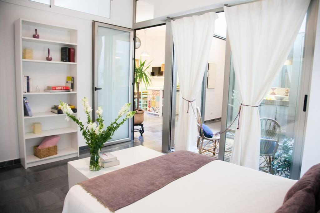 Beautiful Silent Apartment Private Parking Siviglia Esterno foto