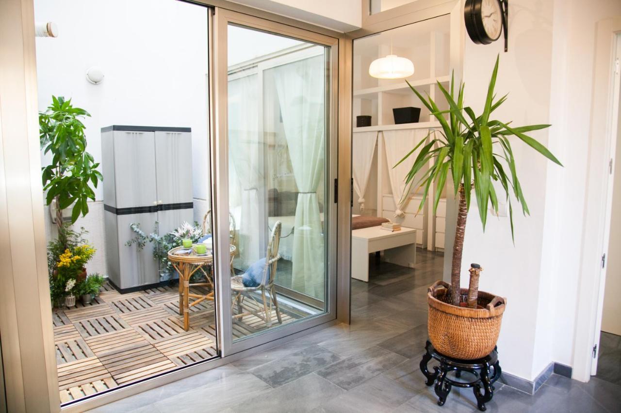 Beautiful Silent Apartment Private Parking Siviglia Esterno foto