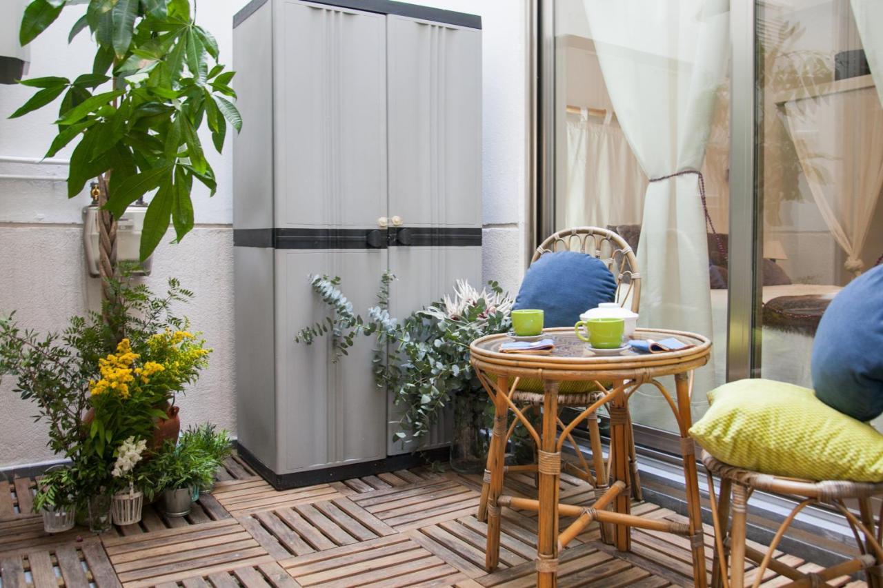 Beautiful Silent Apartment Private Parking Siviglia Esterno foto